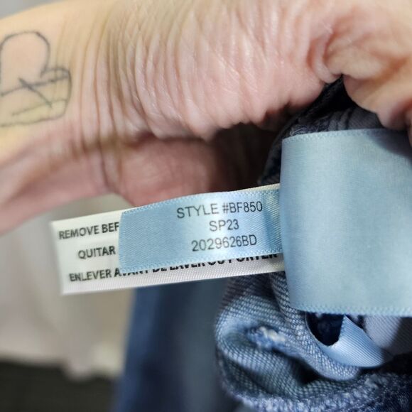 J. Crew Cropped Wide Leg Paperback Waist Jeans Size 28 - Picture 8 of 9